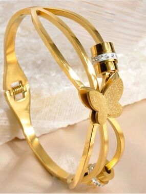 New Stylish Bling Butterfly Bangle Bracelet Hollow Sliding Beads Stainless Steel
